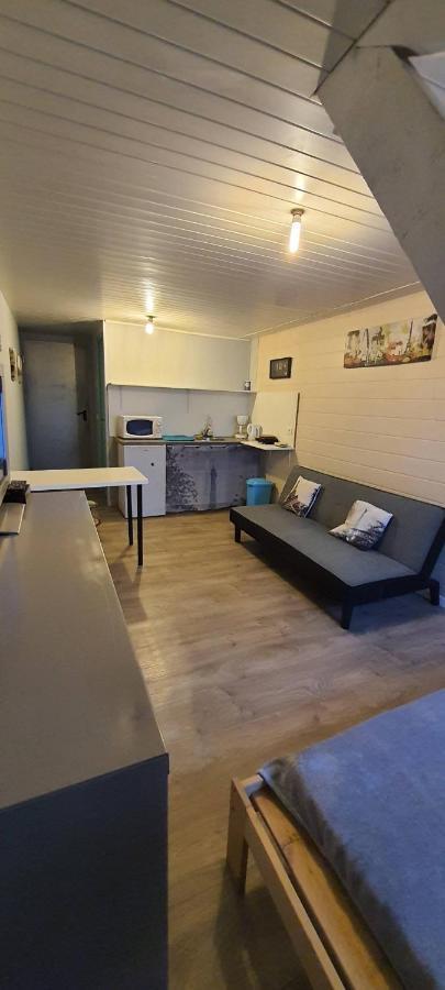 Studio Black Hazebrouck Esterno foto